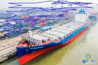 Tàu container rao bán